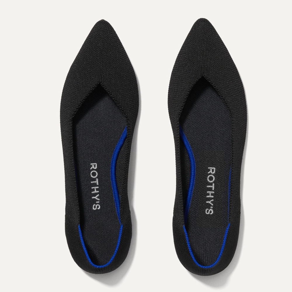 Rothys The Point Solid Black Pointed Toe Slip on Flat Shoe Womens Size 9